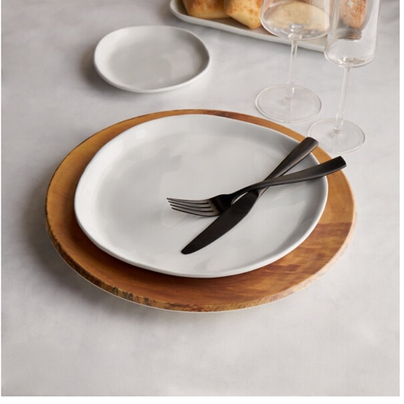 3 American Metalcraft 14" Round Melamine
Serving Board / Charger Faux Olive Wood - Picture 2 of 16